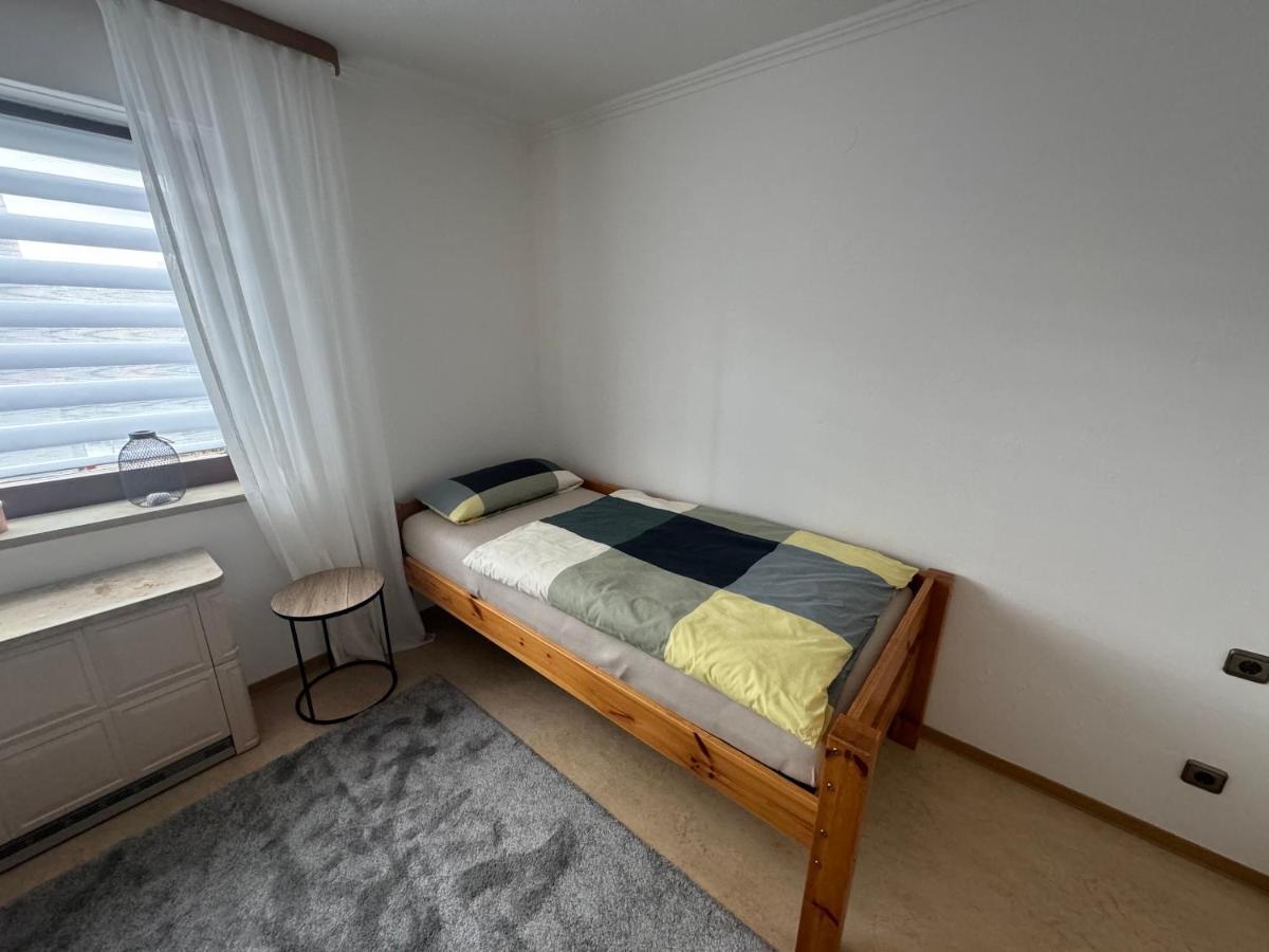 Schoenes, Friedliches Zimmer Apartment Augsburg Luaran gambar